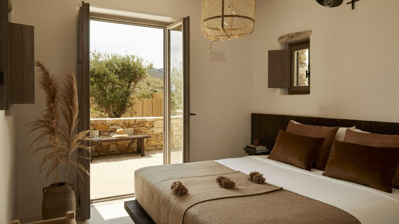 Rooster, Antiparos