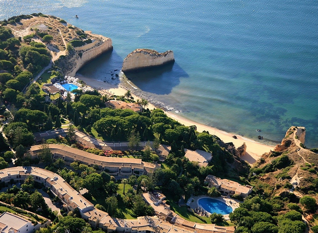 VilaLara Thalassa Resort