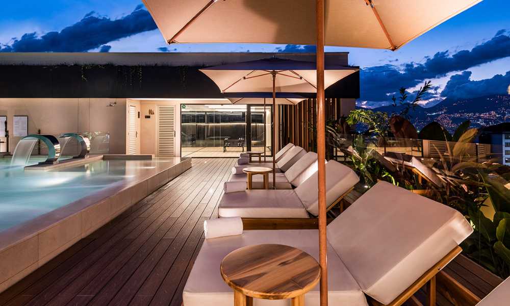 Elcielo Hotel