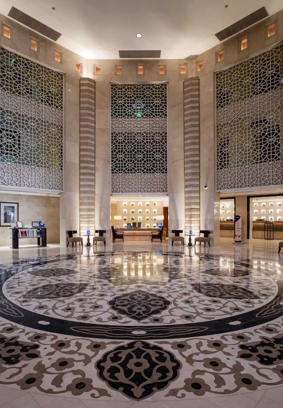 Hilton Luxor Resort & Spa