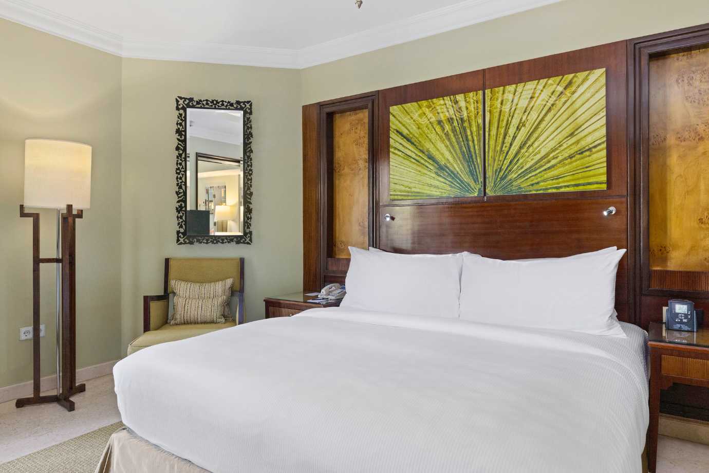 Hilton Luxor Resort & Spa