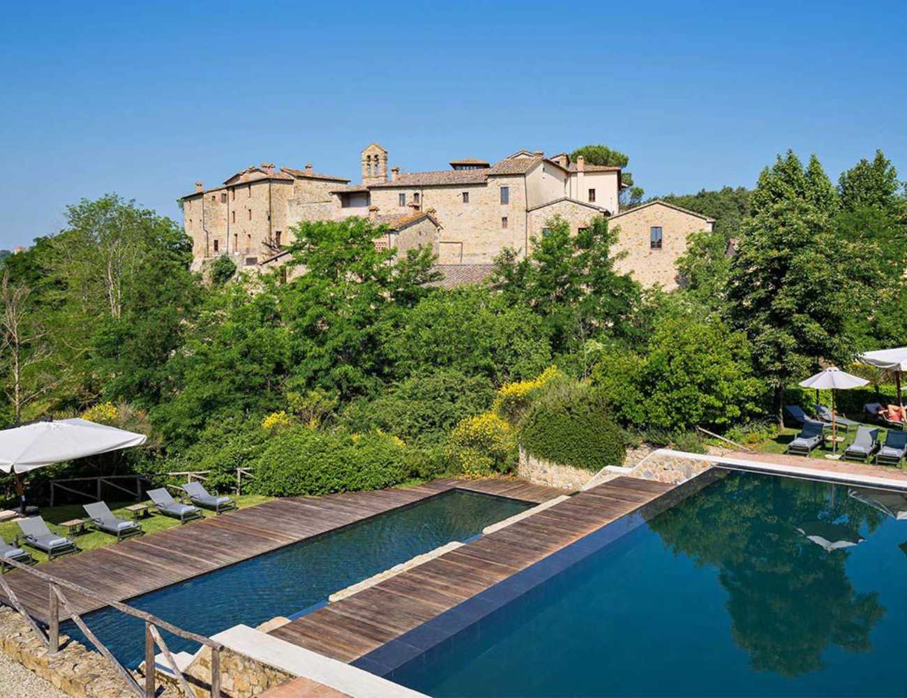 Castel Monastero