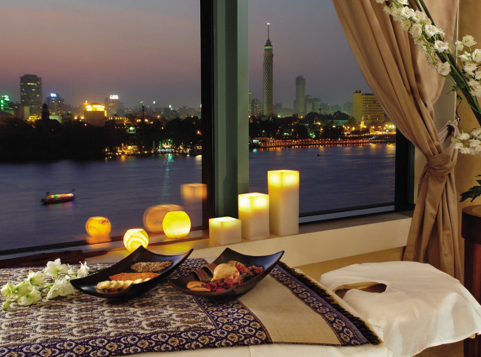 Four Seasons Nile Plaza