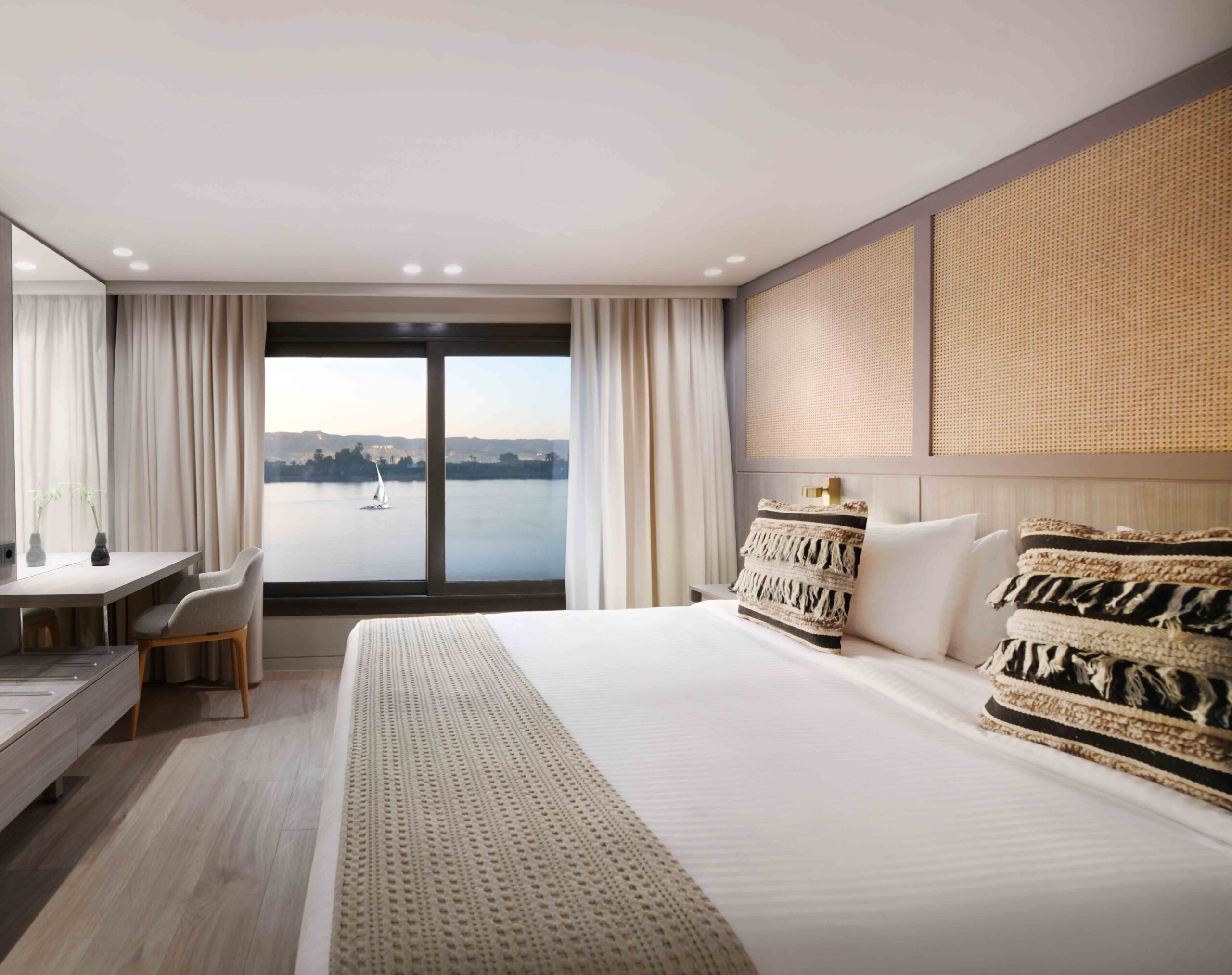 Historia Nile Cruise