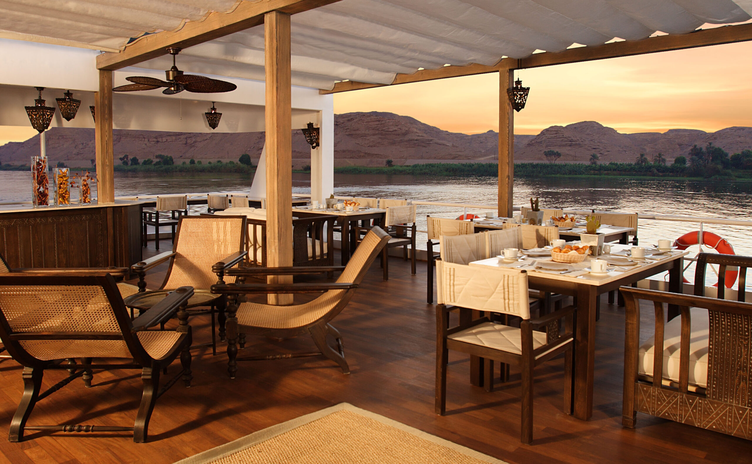 Sanctuary Sun Boat III