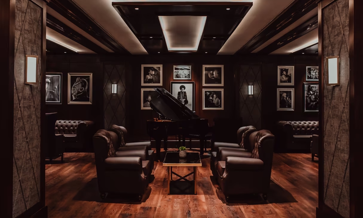 Al Bustan Palace
