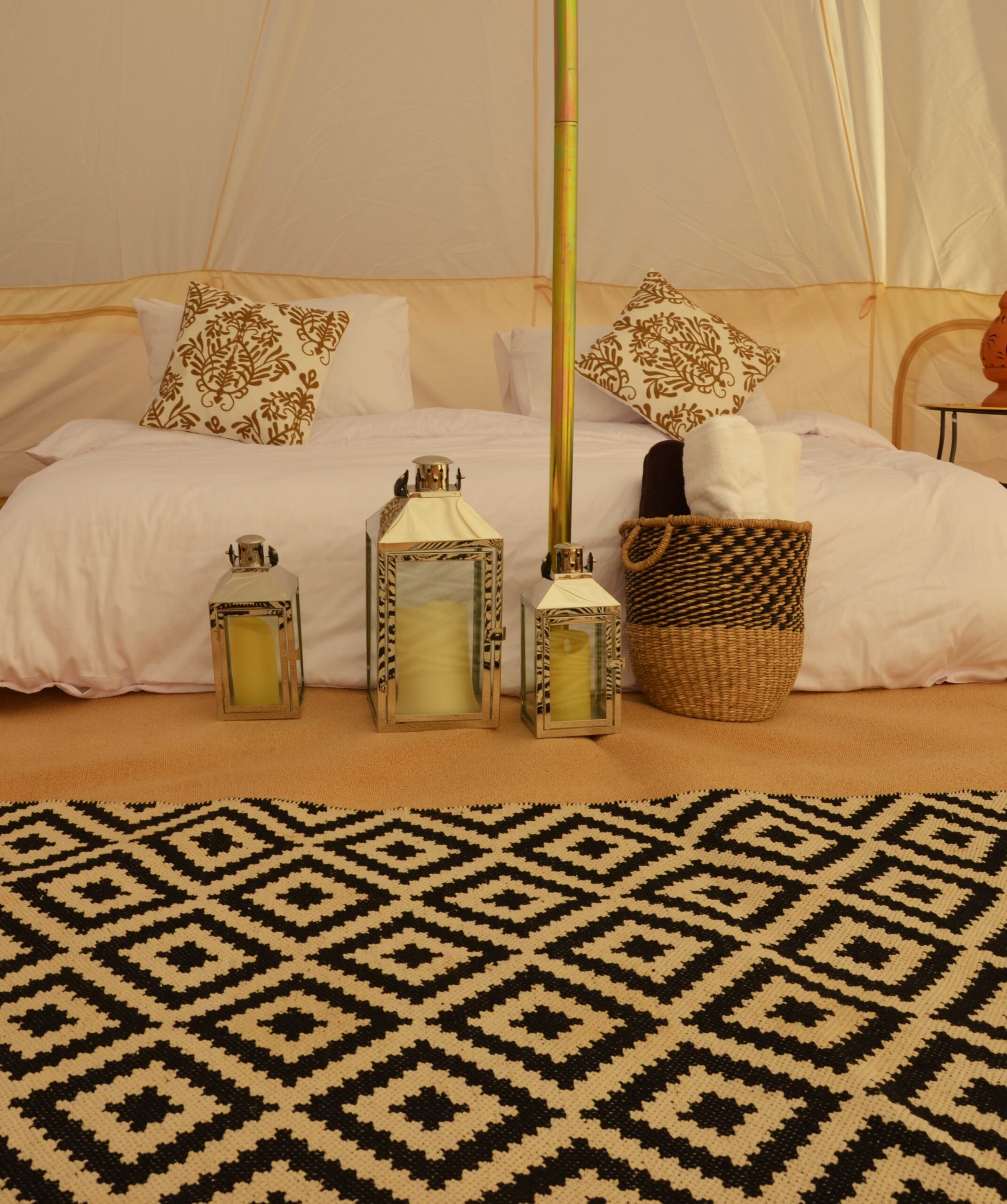 Roaming Camp