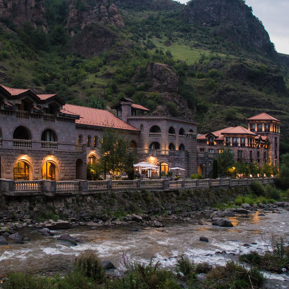 Avan Dzoraget Hotel