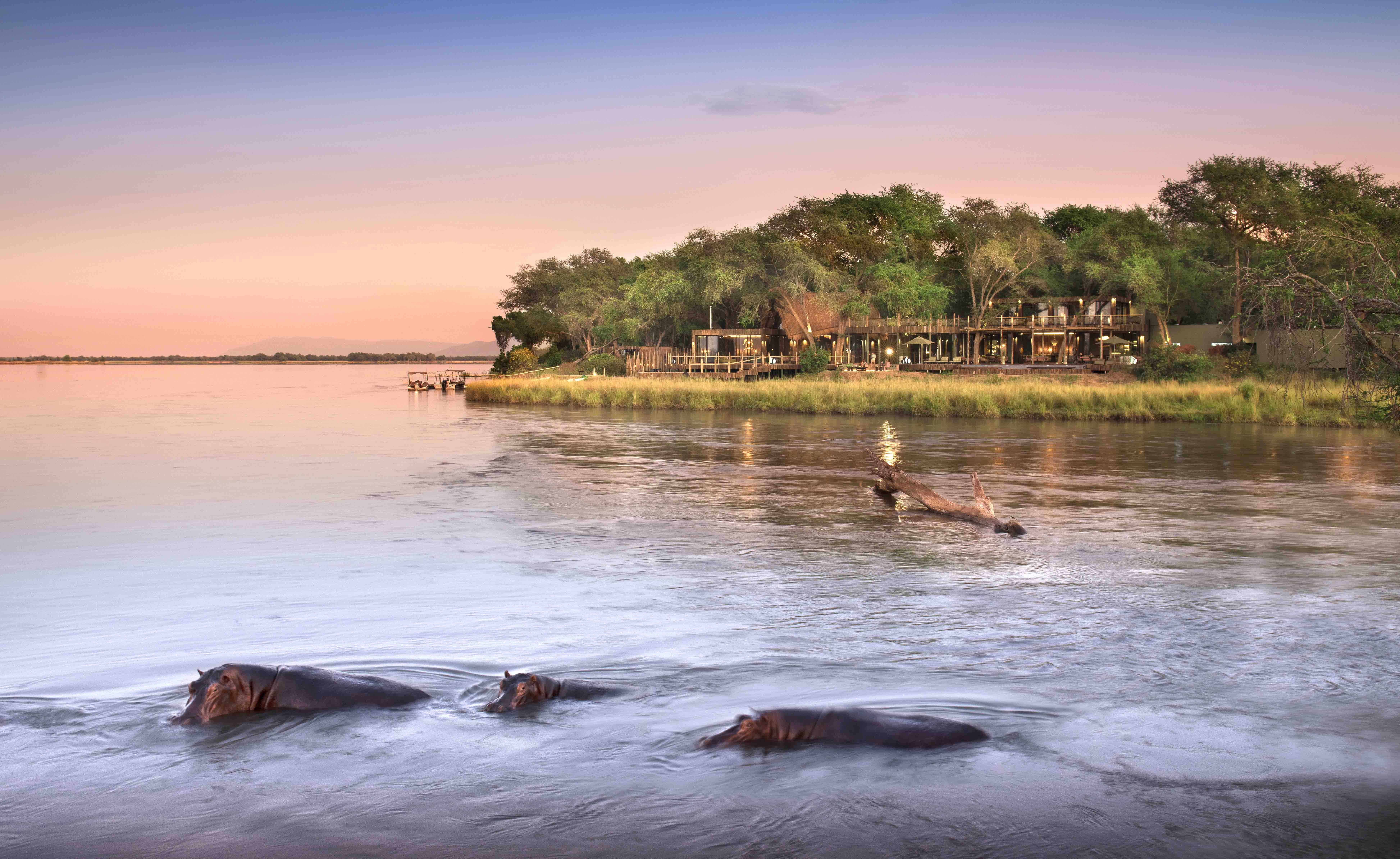 Lolebezi Lodge