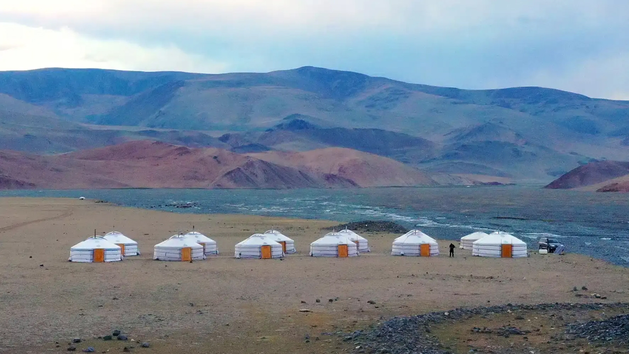 Three Eagle Camp