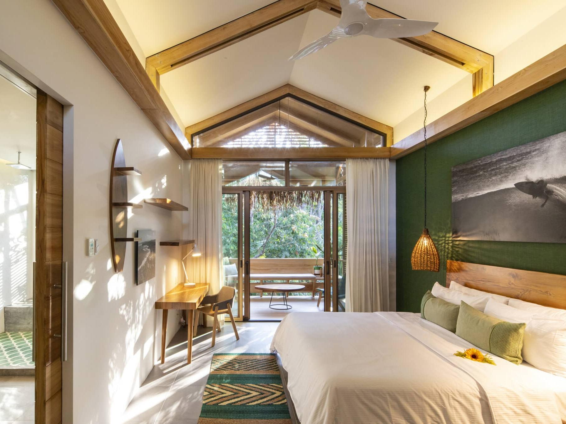 The Gilded Iguana Surf Hotel
