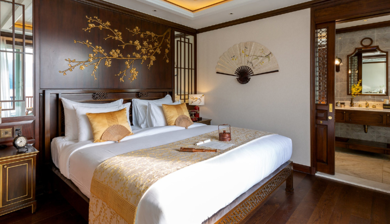 Heritage Line – Ylang