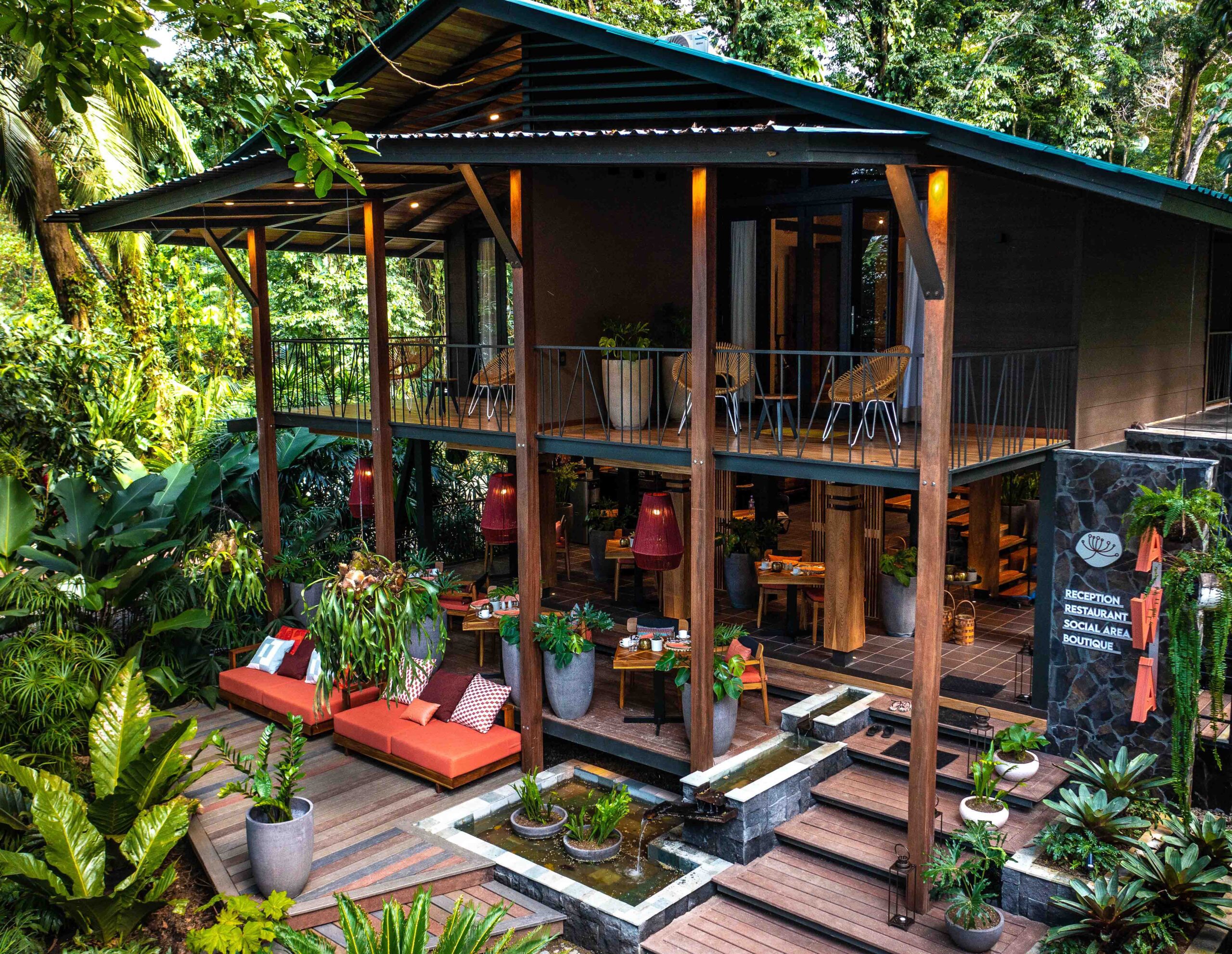 aWà Beach Hotel