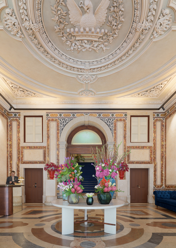 The hotel lobby at The One Palacio da Anunciada