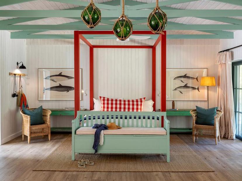 A nautical theme bedroom in a cottage at Coot Club.