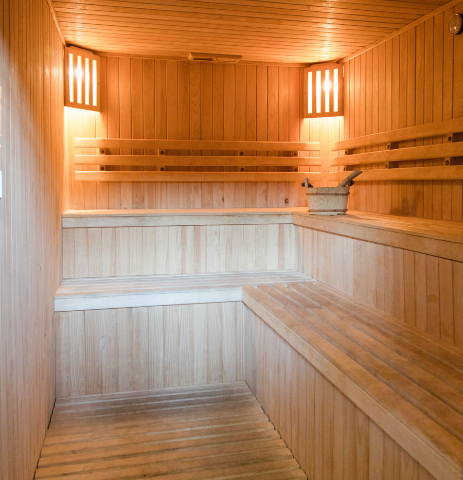 The wood panelled sauna at Kau Rio Serrano.