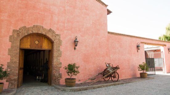 winery-tour-central-valley-mendoza-argentina