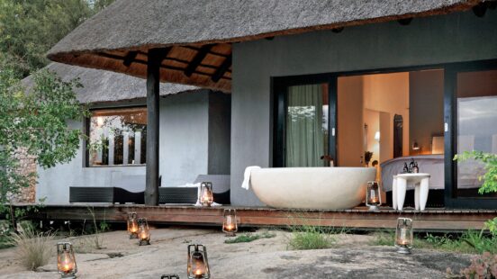 granite-suites-riverview-bathroom