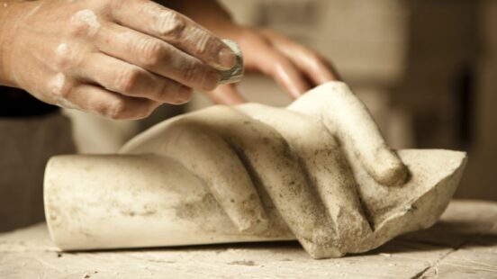 sculpture-restoring