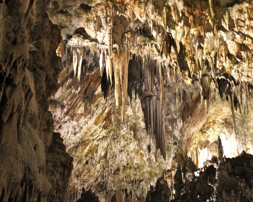 En-route to Goriska Brda: Postojna Cave and Predjama Castle