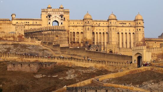 amber-fort-jaipur-rajasthan-india