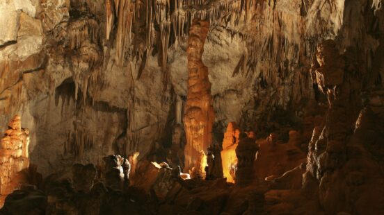 modric-cave-stalactities-stalagmites-croatia
