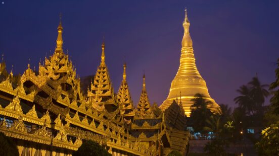 silver-pagoda-phnom-penh-cambodia