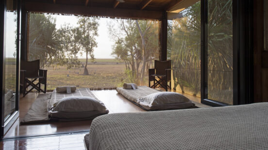 bamurru-plains-bungalow-bed