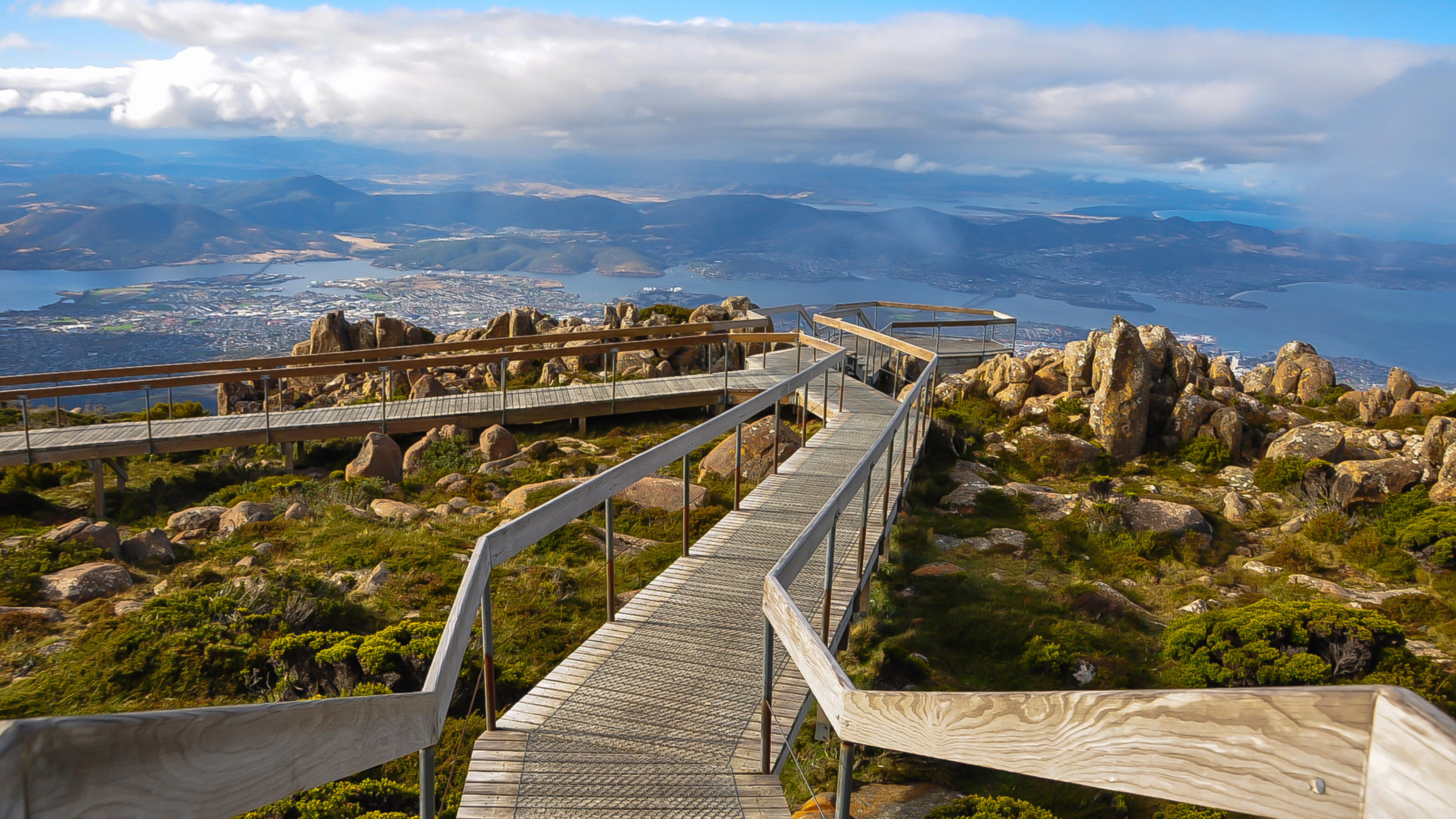 A Luxury Discovery of Tasmania