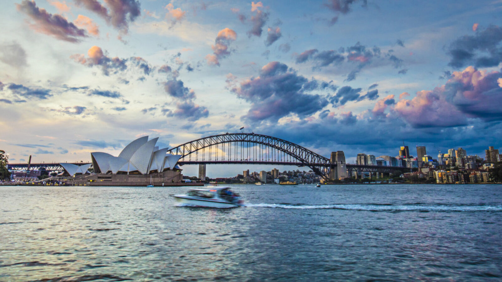 Luxury Sydney Tours & Vacations 2026/2027 | Jacada Travel
