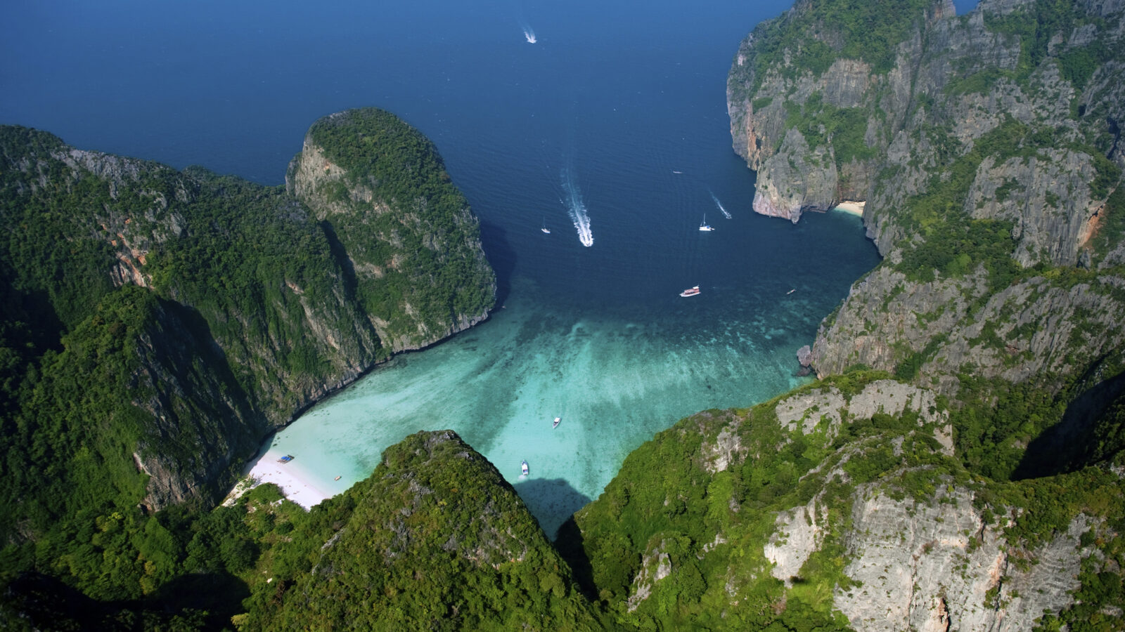 phi-phi-aerial