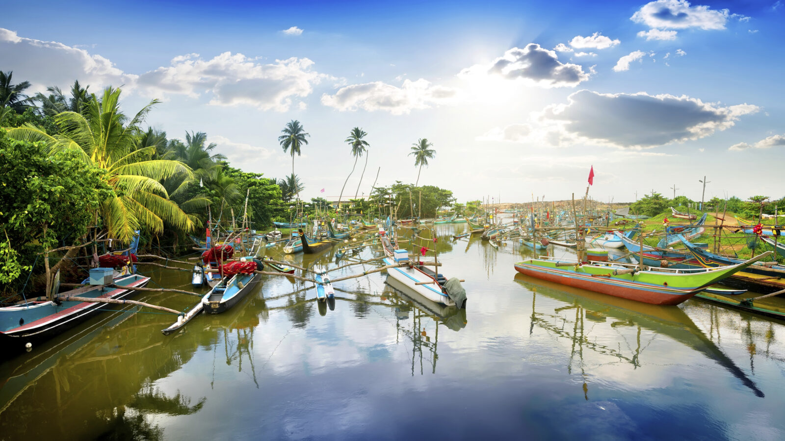 Galle_fishing_boats