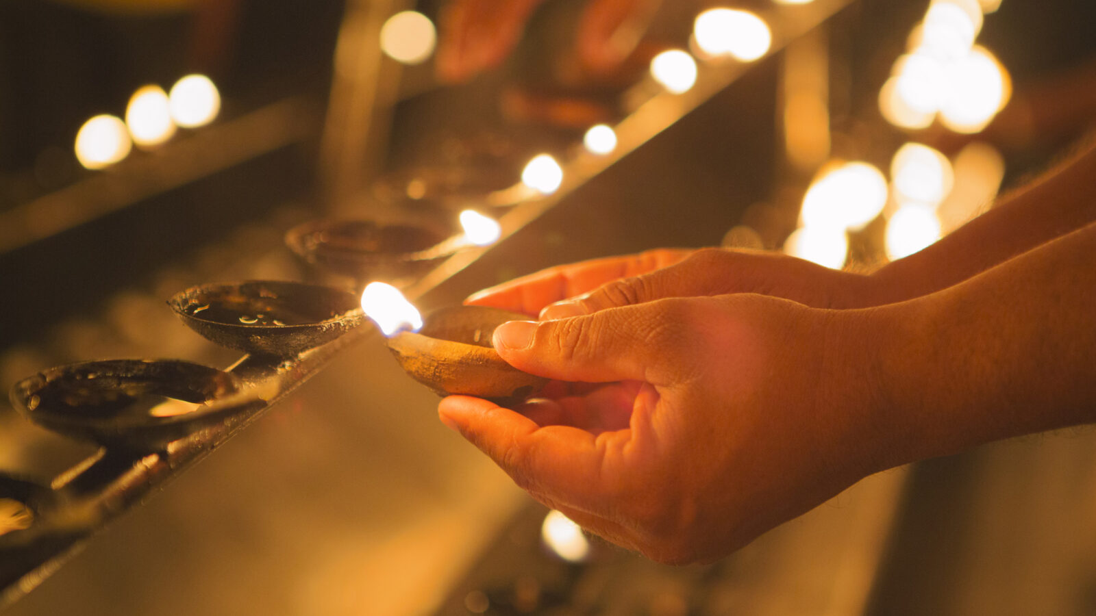 buddhist-offering