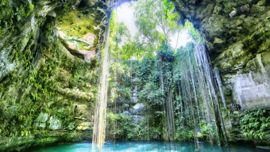 ik-kil-cenote-mexico-yucatan-peninsula