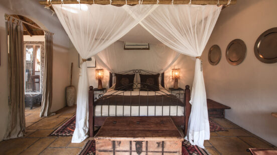 tongabezi-garden-house-bedroom