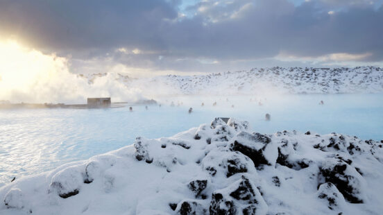 blue-lagoon-winter