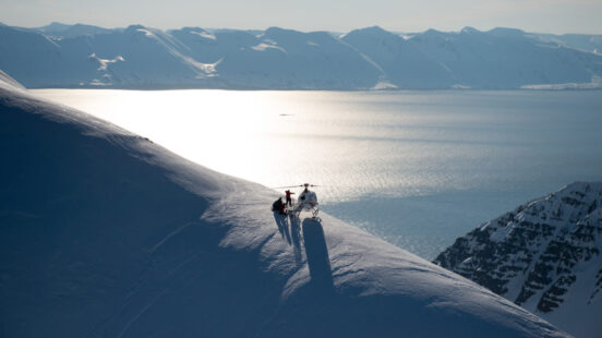 Heli skiing, Deplar Farm, Iceland