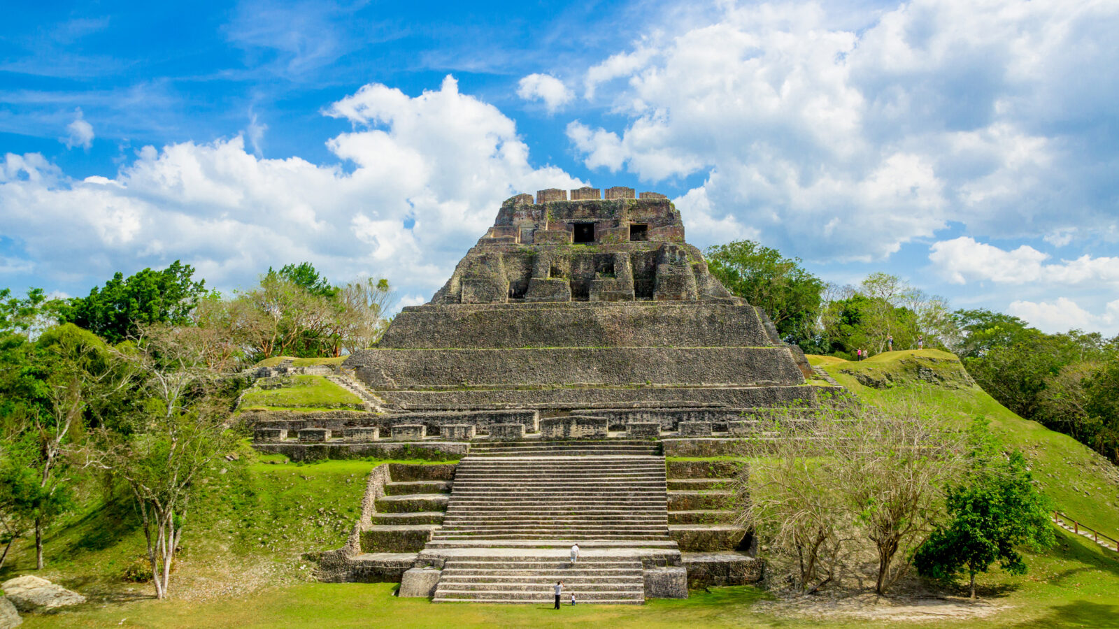 xunantunich-belize