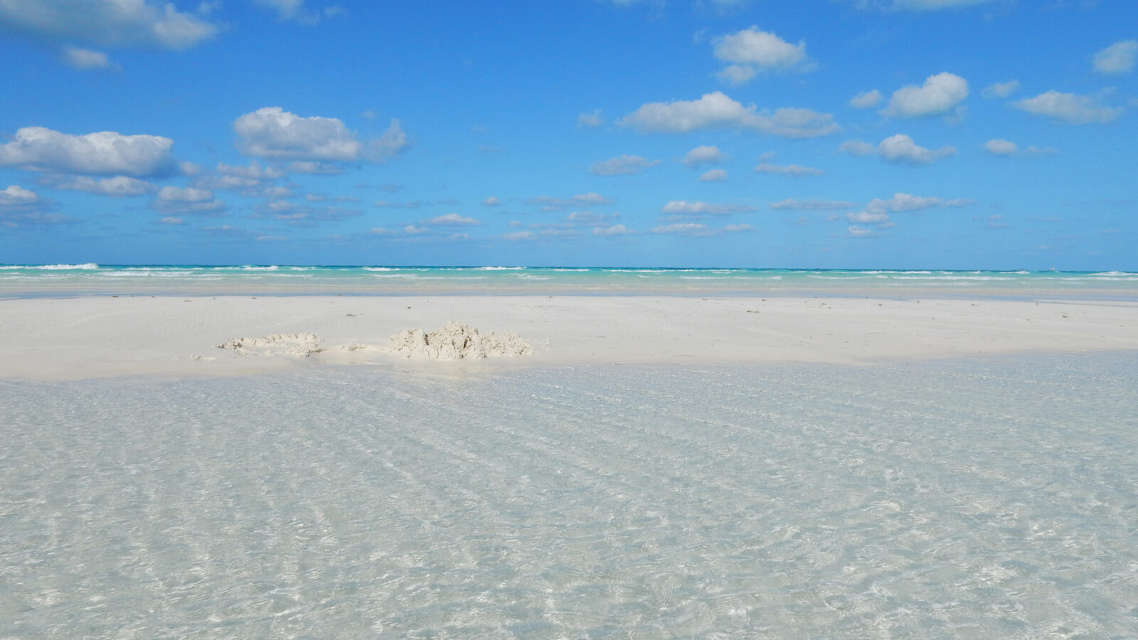 cayo-santa-maria-cuba-beach