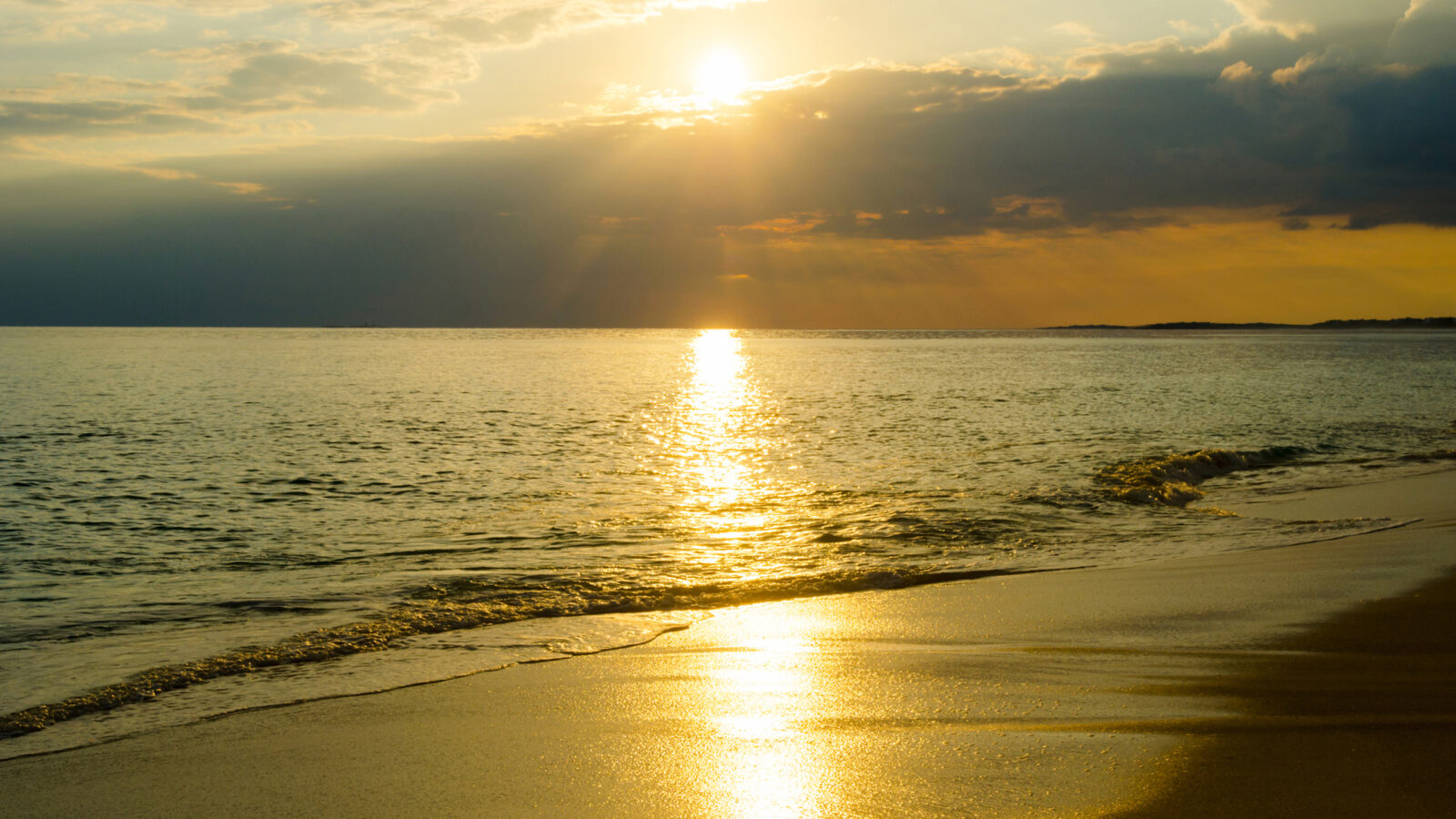cayo-santa-maria-cuba-beach-sunset