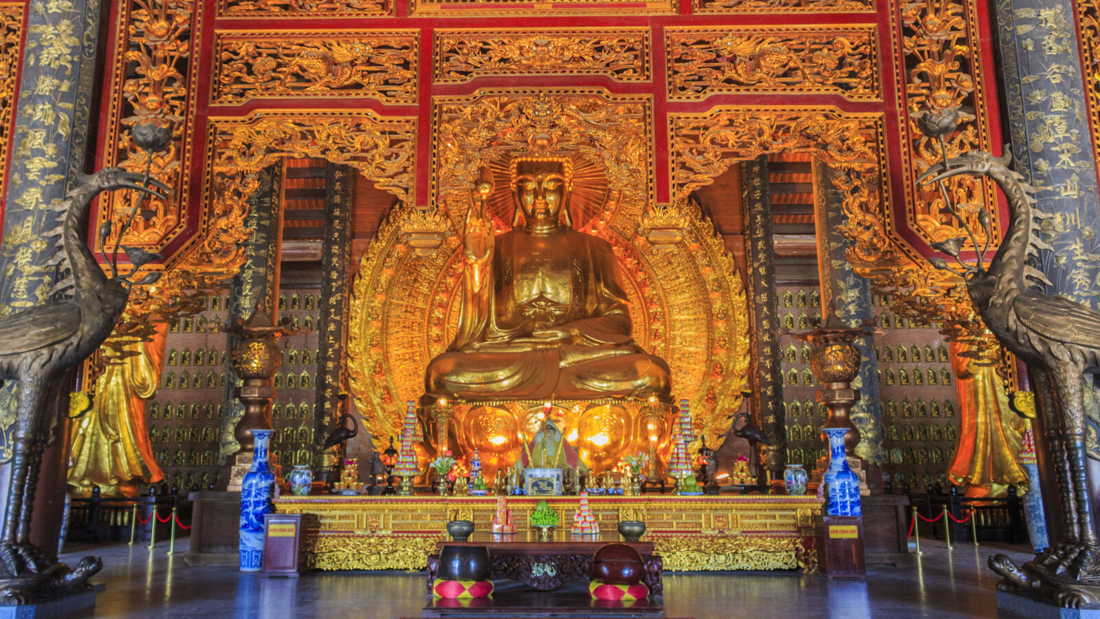 The buddha statue in Bai Dinh pagoda