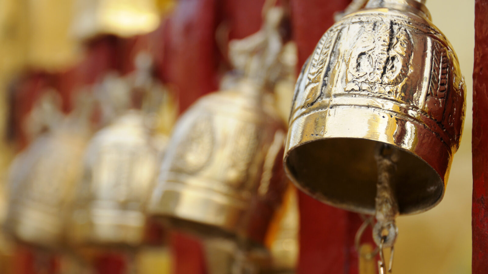 wat-phra-that-doi-suthep-chaing-mai-bells