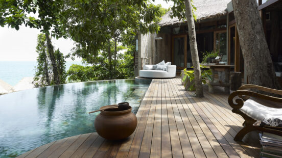 song-saa-overwater-villa-infinity-pool-cambodia