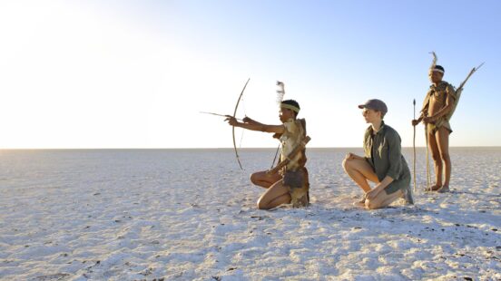 Meno a Kwena - Bushman Saltpan Panoramic, Makgadikgadi Pans, Botswana