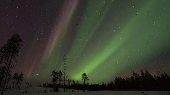 northern-lights-loggers-lodge-swedish-lapland