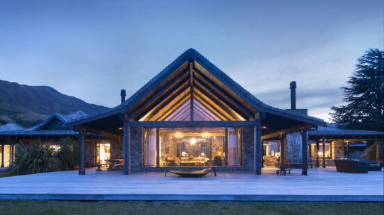 mahu-whenua-homestead-from-outside-dusk