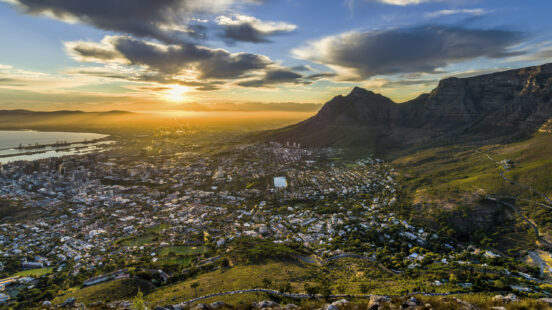 sunrise-table-mountain-capetown-south-africa