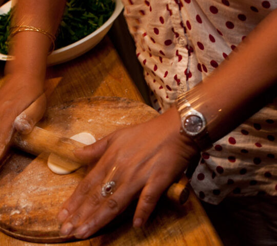 Making momo