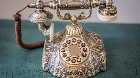 victorian-style-telephone