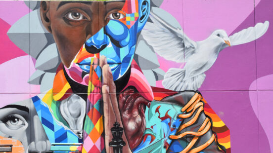medellin-graffiti-social-innovation-colombia